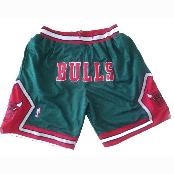 Баскетбольные шорты серии "Just Don" Чикаго Булс BULLS зеленые с карманами фото 1 &mdash; FormaBasket